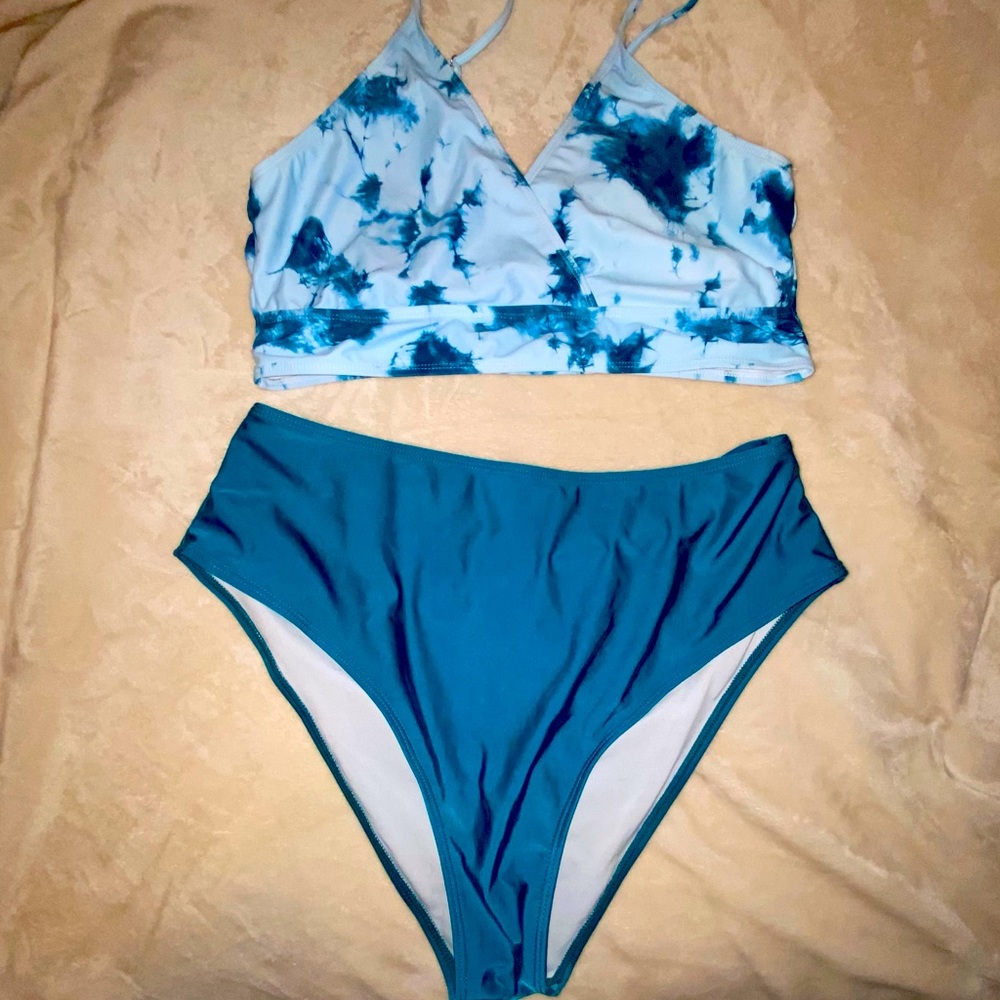 SHEIN High waisted blue tie-dye bikini 2XL